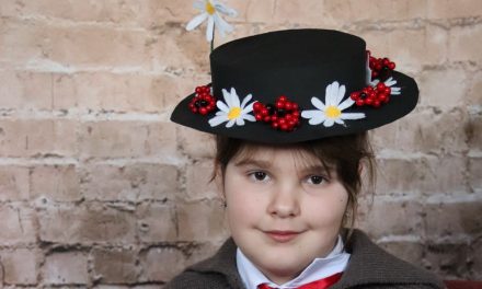 Marry Poppins virágos kalapja saját kezűleg